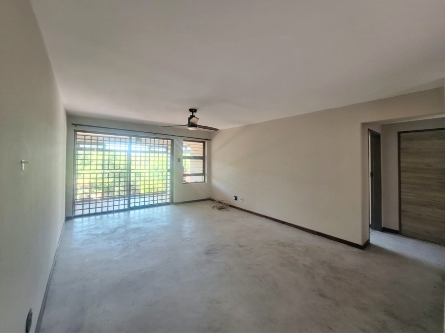 2 Bedroom Property for Sale in Kosmos North West